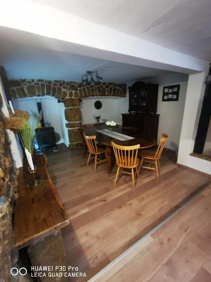 Guest House 