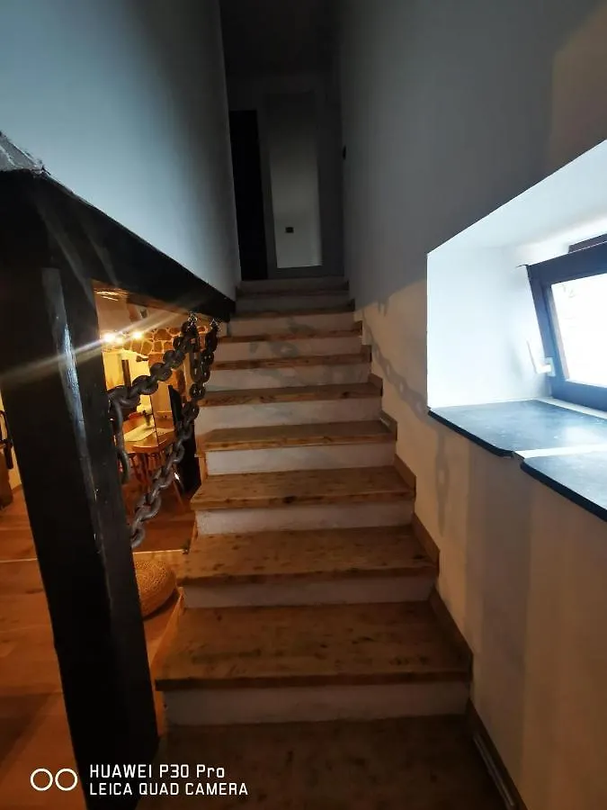 Guest House 